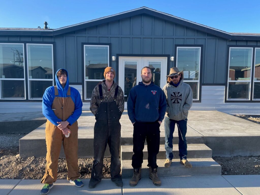 Collin & Set Up Team 